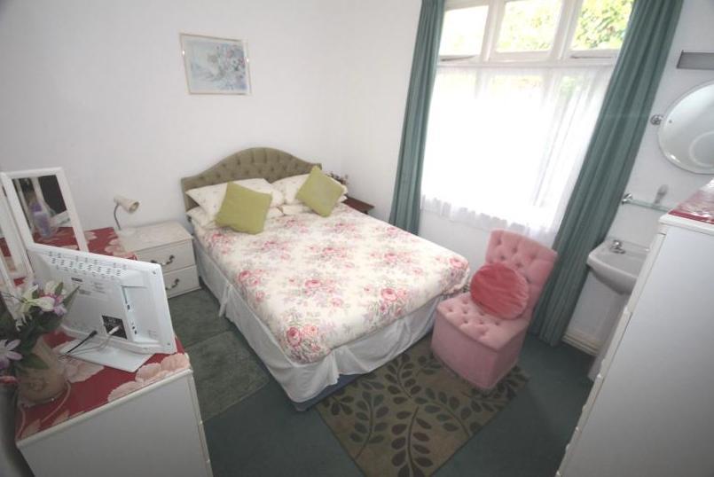 El Tabora Guest House Saint Peter Port Buitenkant foto